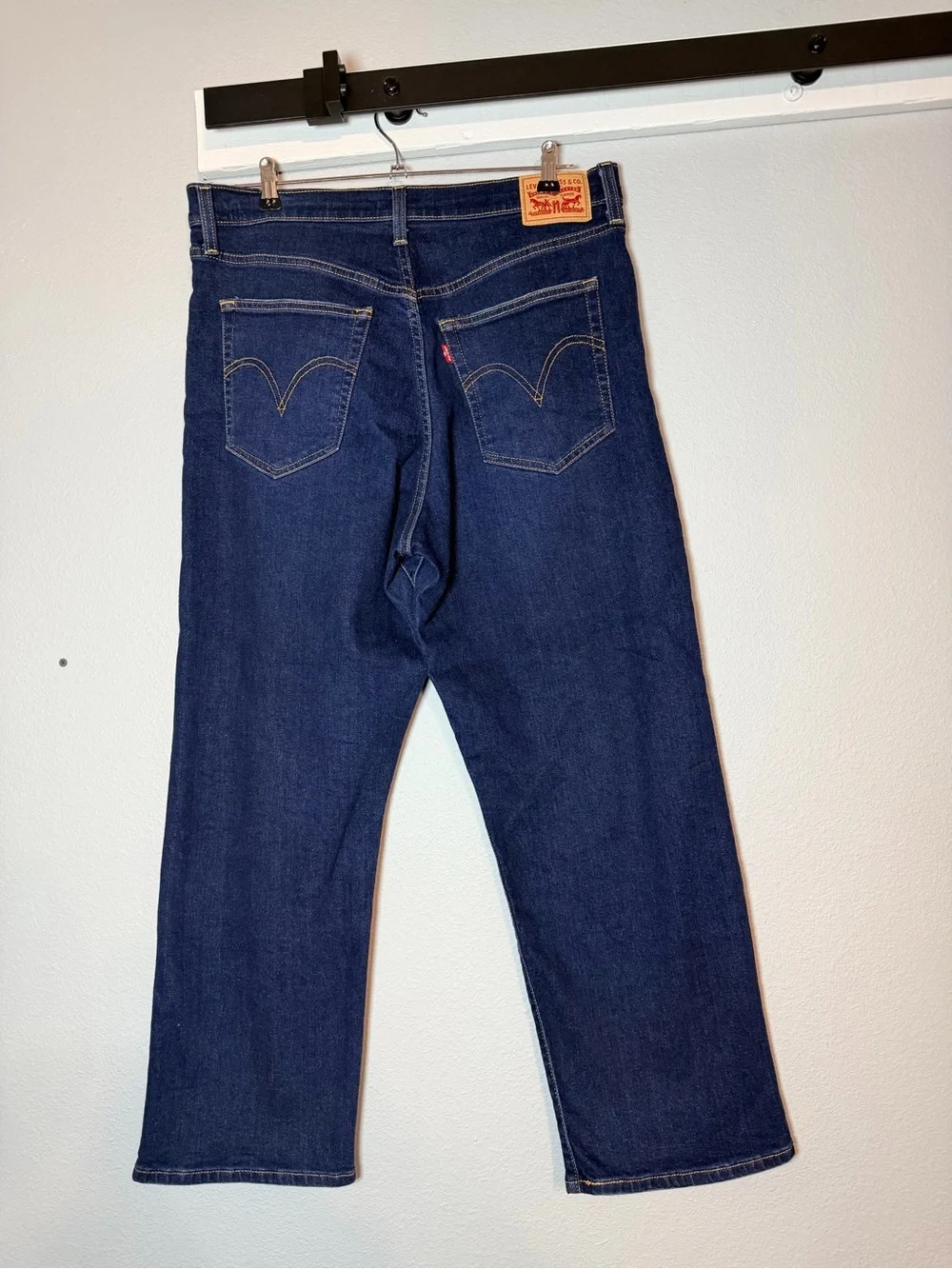 Levi's Women's Ribcage Straight Ankle Jeans 32 Dark Wash Distressed High Rise